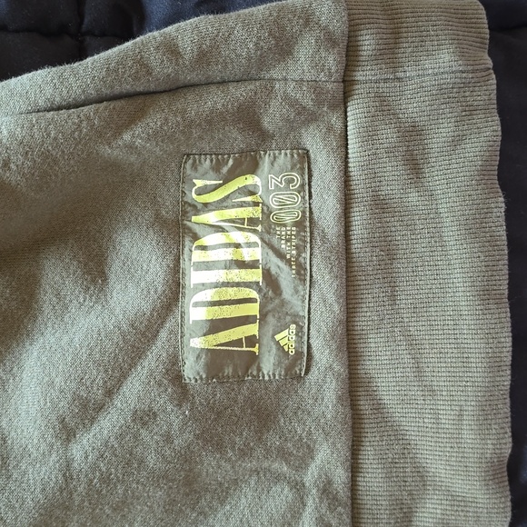 Adidas green cropped sweatshirt - Picture 3 of 4